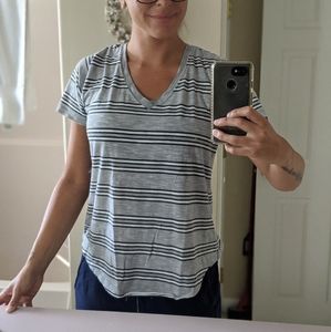 Women's z supply v-neck relaxed t shirt